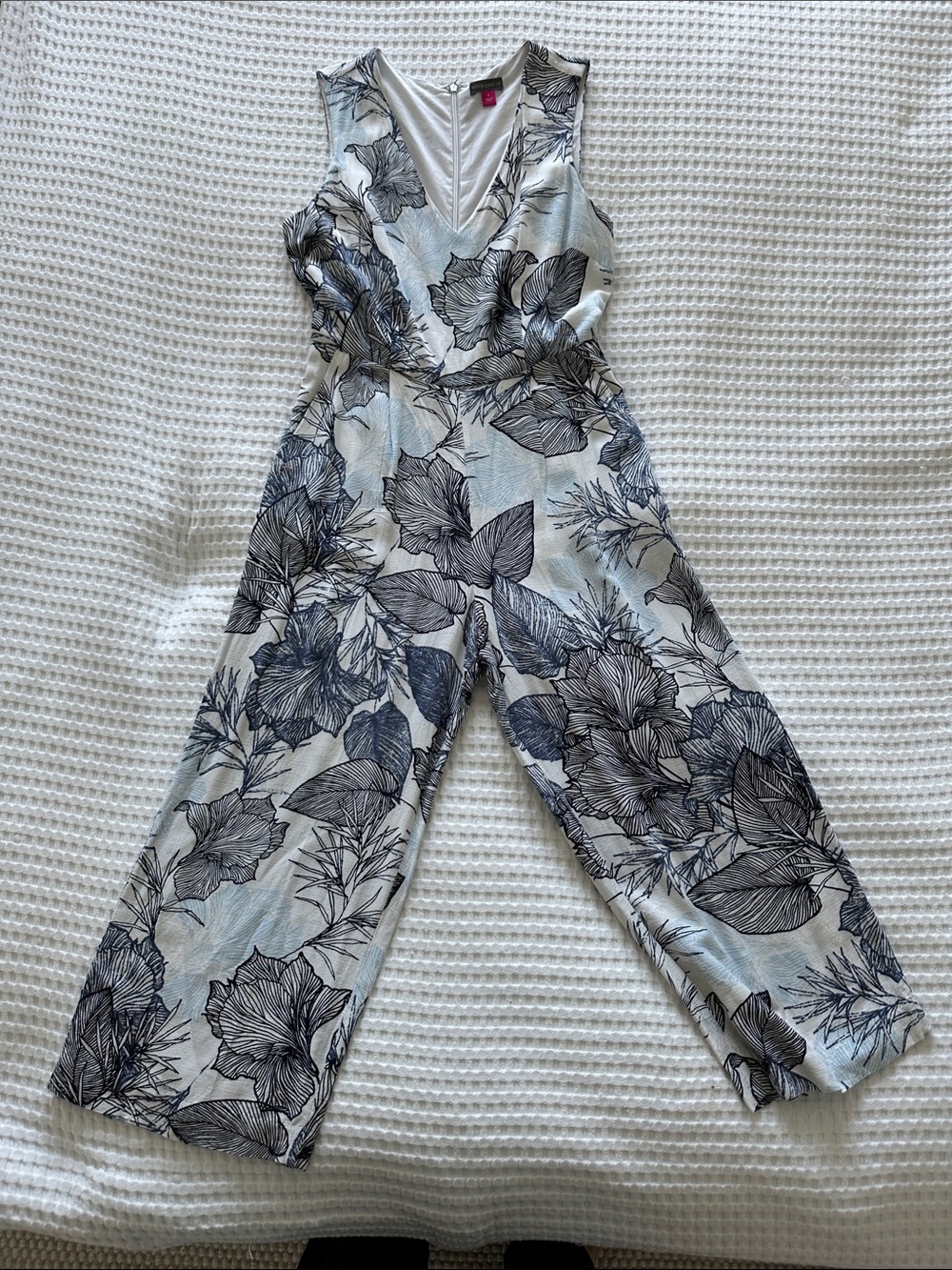 Vince Camuto Jumpsuit blue and white Botanical Print